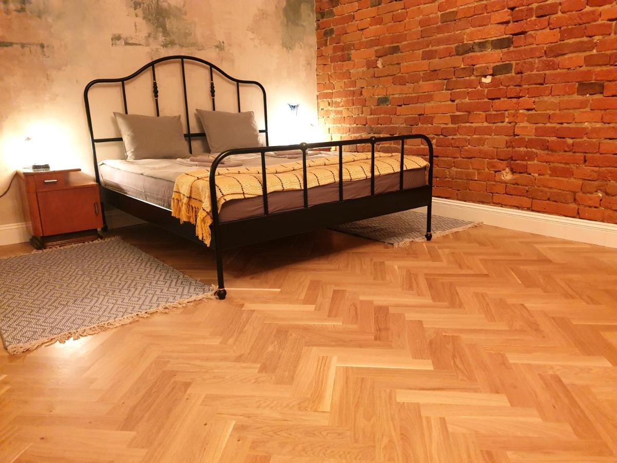 Italiano Vero Ostrów Wielkopolski Extérieur photo